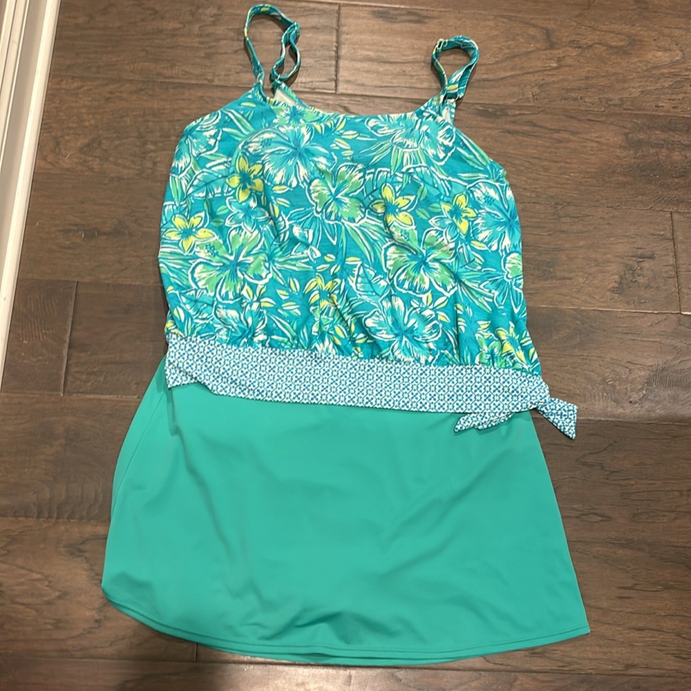 Beach House Tankini Top and matching skirt !